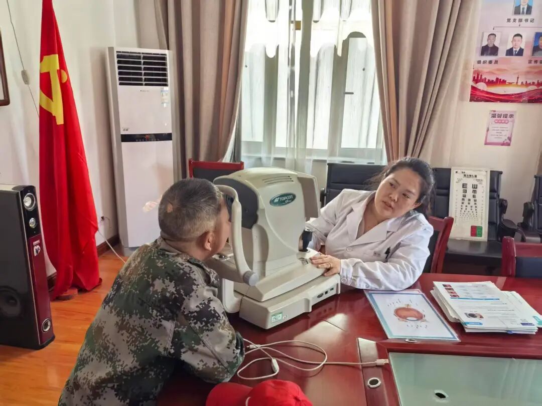 党建共建聚合力 —— 爱尔眼科集团与天水锴华电子衡器携手开启发展新篇章(图11)